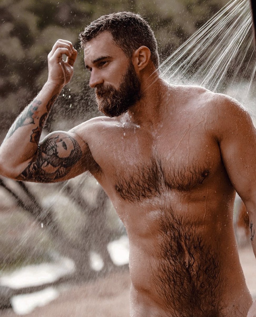 𝙎𝙤𝙮 𝙞𝙣𝙤𝙡𝙫𝙞𝙙𝙖𝙗𝙡𝙚. 𝙄 𝙖𝙢 𝙪𝙣𝙛𝙤𝙧𝙜𝙚𝙩𝙩𝙖𝙗𝙡𝙚.