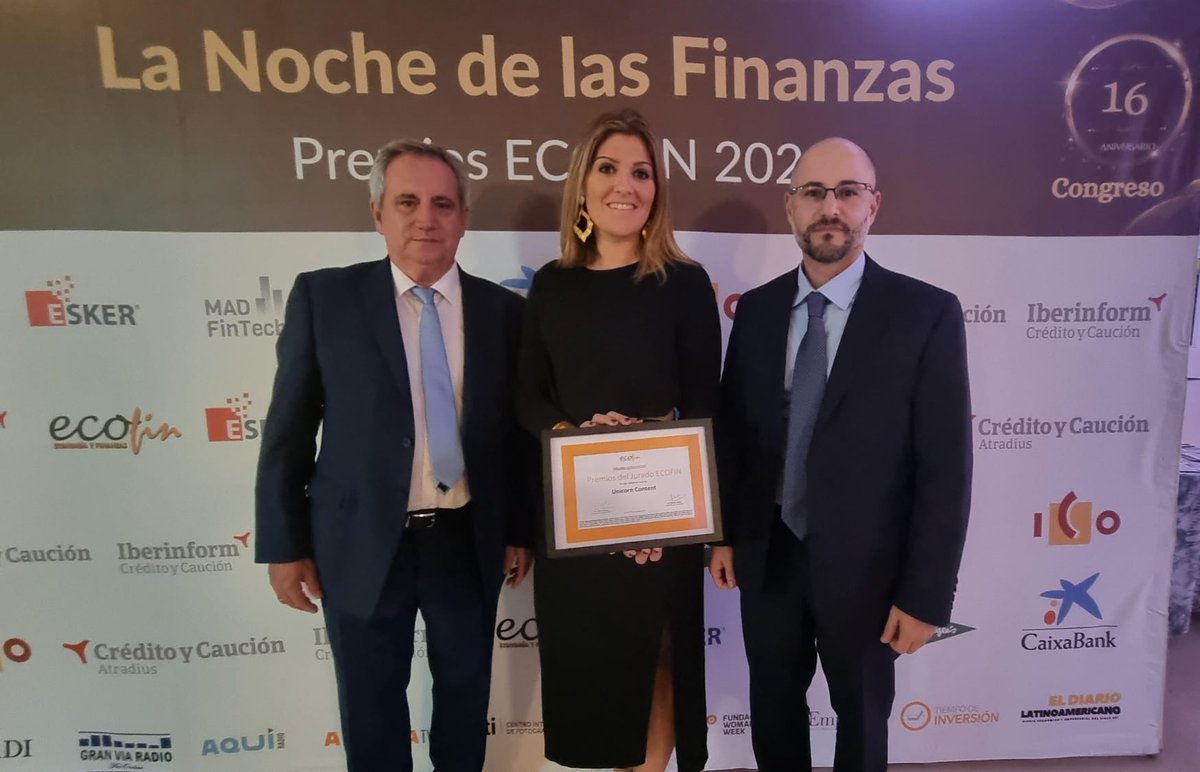 unicorntves's tweet photo. 🏆Unicorn Content recibe el Premio del Jurado ECOFIN 2023 durante la celebración de La Noche de las Finanzas. 
Gran trabajo de Sergio Molina, Natalia Martínez Llerandi y Vicente Martín-Consuegra 👏🏻👏🏻👏🏻

¡GRACIAS! 😃

#PremiosECOFIN @RevistaEcofin https://t.co/Srskz2e6f5