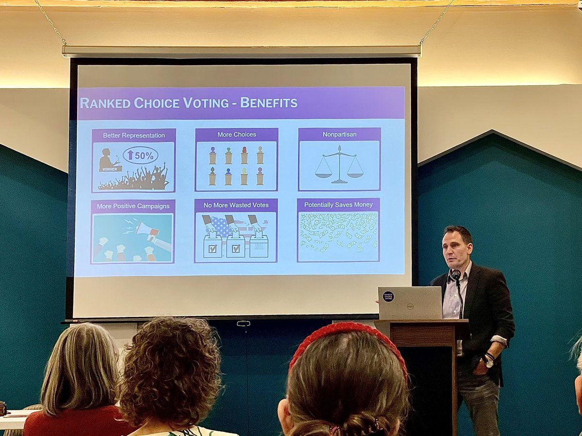 Indivisible Downtown Chicago tweet media