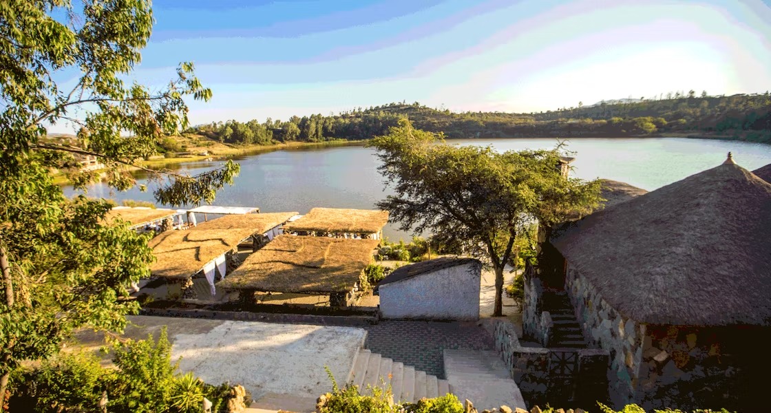 Exoticethiopian's tweet photo. Discover the hidden wonders of Ethiopia, a land filled with mysteries waiting to be unraveled. Embark on a real adventure through its captivating desert expeditions, fiery mountains, and thrilling hiking and trekking trails. #Realadventures #Beautifulpeople
@visiteth251 https://t.co/dntsjBYtya