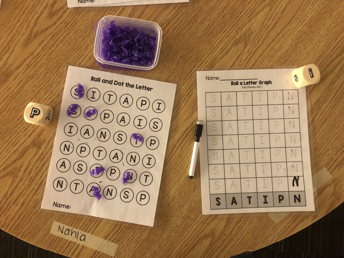 MissScime's tweet image. 🍁 Fall vibes in our centers this week @MissElliott__! 🎨✏️ Students are crafting fall scenes, mastering their name writing (+ peers) &amp;amp; spelling, playing letter recognition games, and diving into fine motor crafts. 🍂👏 #LearningFun #FineMotorSkills