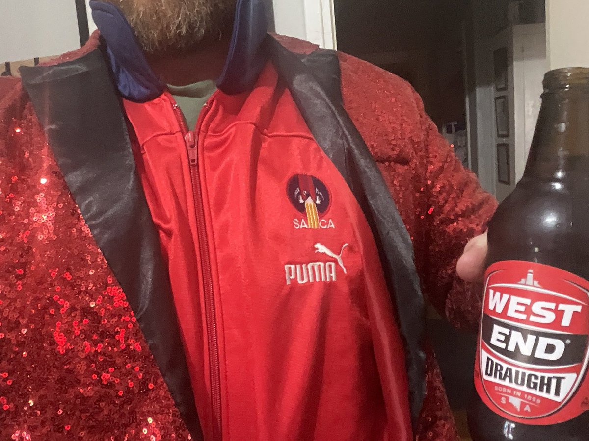 RedbackJim's tweet photo. #VictoryJacket 2 early for a West End? https://t.co/x2JIRDH10P
