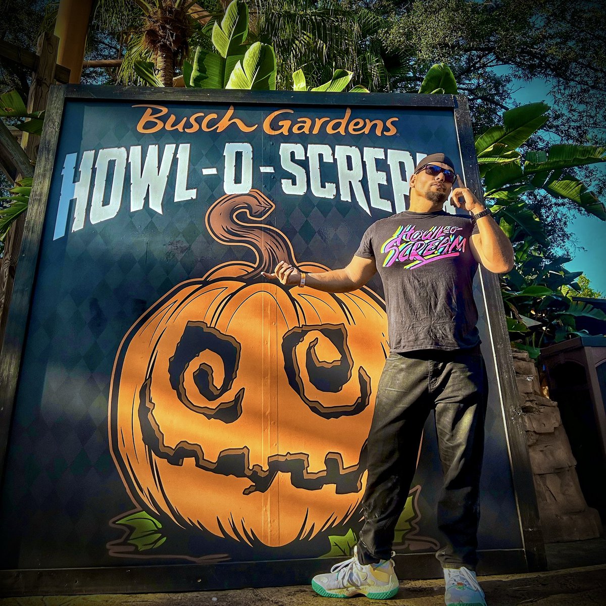 TuckBeck's tweet photo. Halloween Bucket List: Go To Howl-O-Scream At @BuschGardens 🎃
.
#BuschGardensBlogger #Halloween
#HalloweenBlogger #TampaFlorida
#TampaBay #HalloweenBucketList
#HowlOScream #BuschGardens
#BuschGardensHowlOScream 🩸 https://t.co/3CNxd9h4Xl