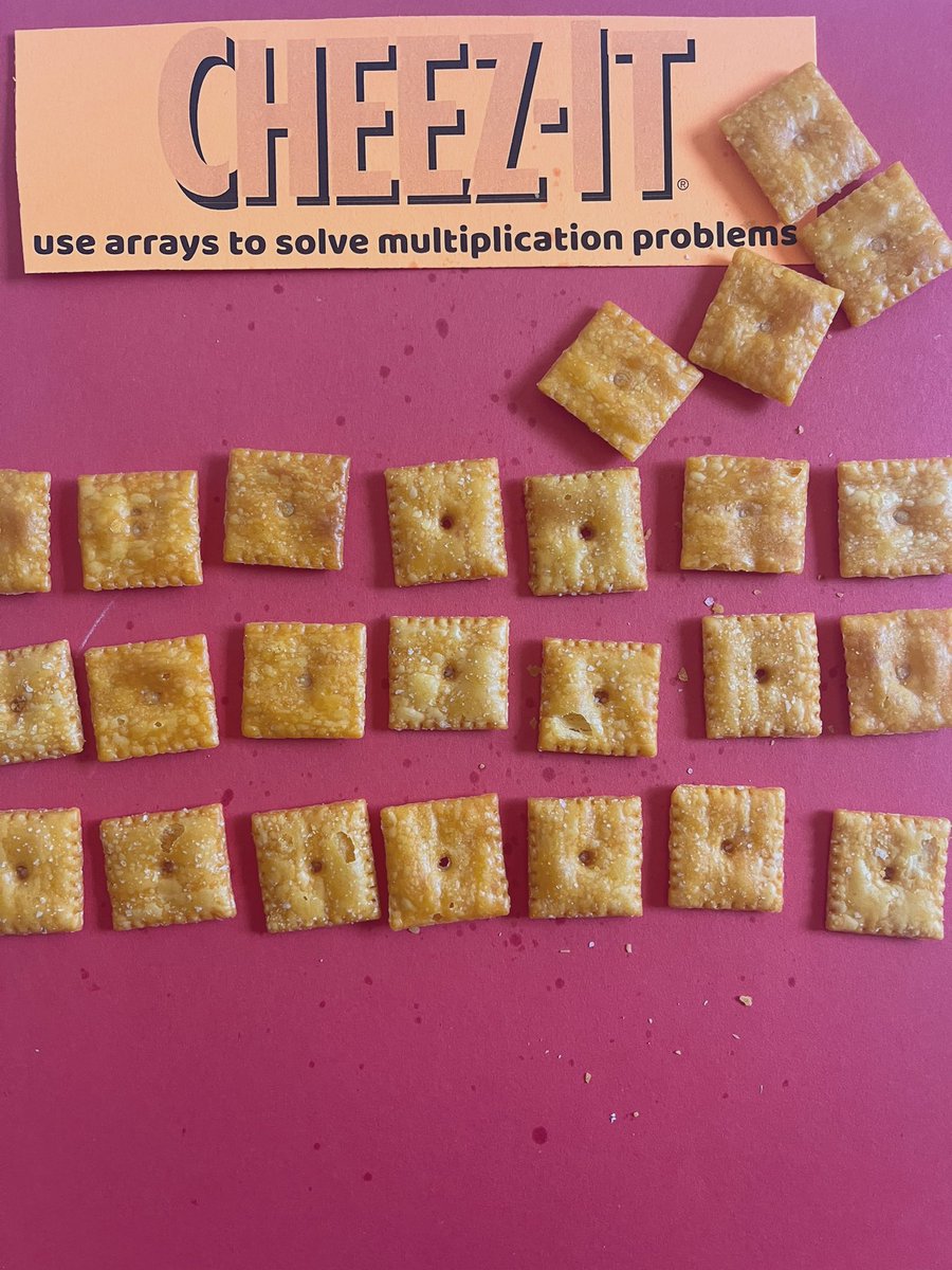 Mrs. Undercuffler tweet media