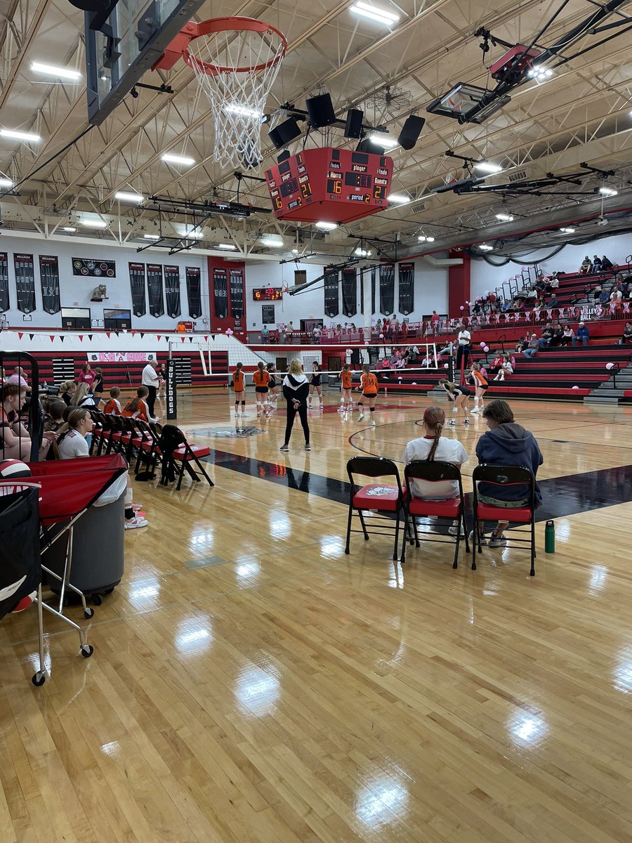 A_Beck93's tweet photo. I may have missed a couple weeks of tweets for the @ILAthTrainers safety sport initiative, but I’ve been too busy providing the best care I can to all my fall athletes! #AT4ALL https://t.co/cFofssAWTe