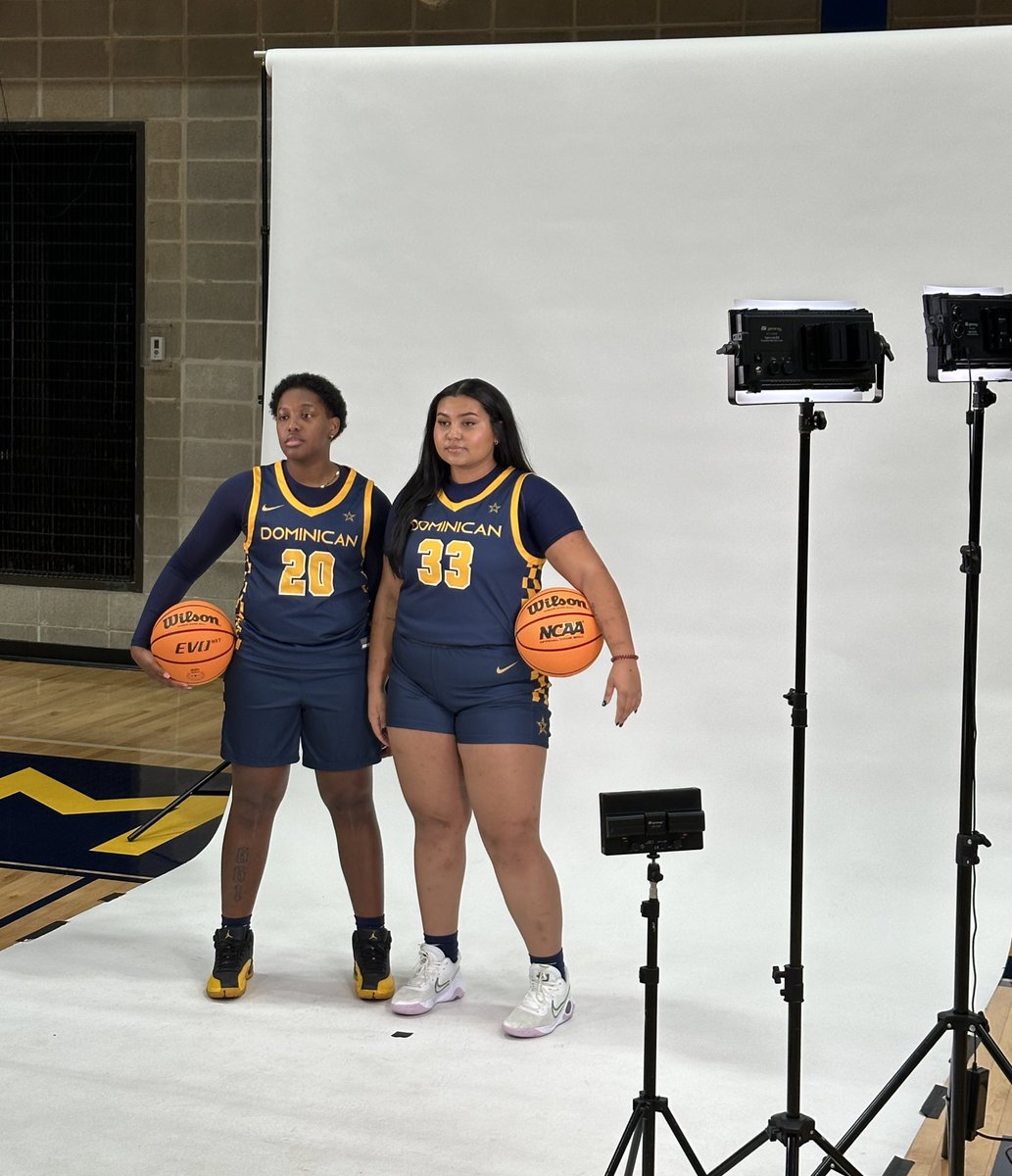 duwbb_stars's tweet photo. Media day 📸🏀 #DUWBB https://t.co/v8jnuyt1eL