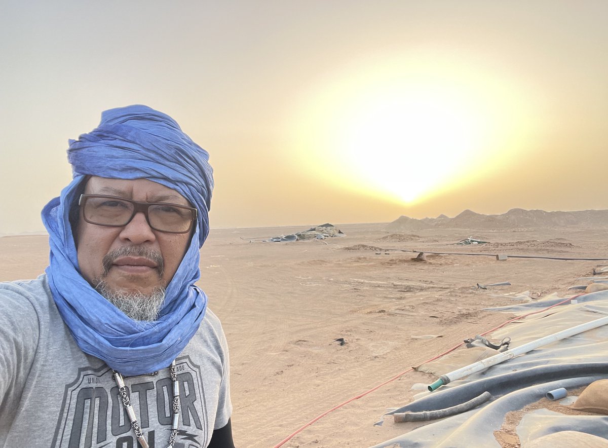 GerakDarma's tweet photo. #Mauritania #sfariât #khazaine #tiriszemmour #sunset #sampling #beautifulphoto #desert #happymoments #explodingsun https://t.co/tWkBjwBEDJ