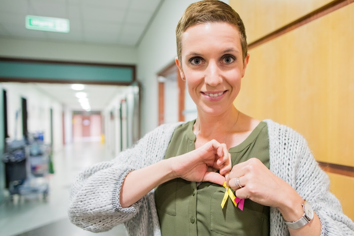 AmalusTx's tweet photo. 🎗️ Tomorrow is #DagTegenKanker, a day of unity against this formidable foe. Let's stand together in support of patients and champion research for new therapies! Together, we can make a difference. 💪🔬 #CancerResearch #SupportPatients @komop_tgkanker https://t.co/ivNYbnYjCh https://t.co/hjq2rzlxFN