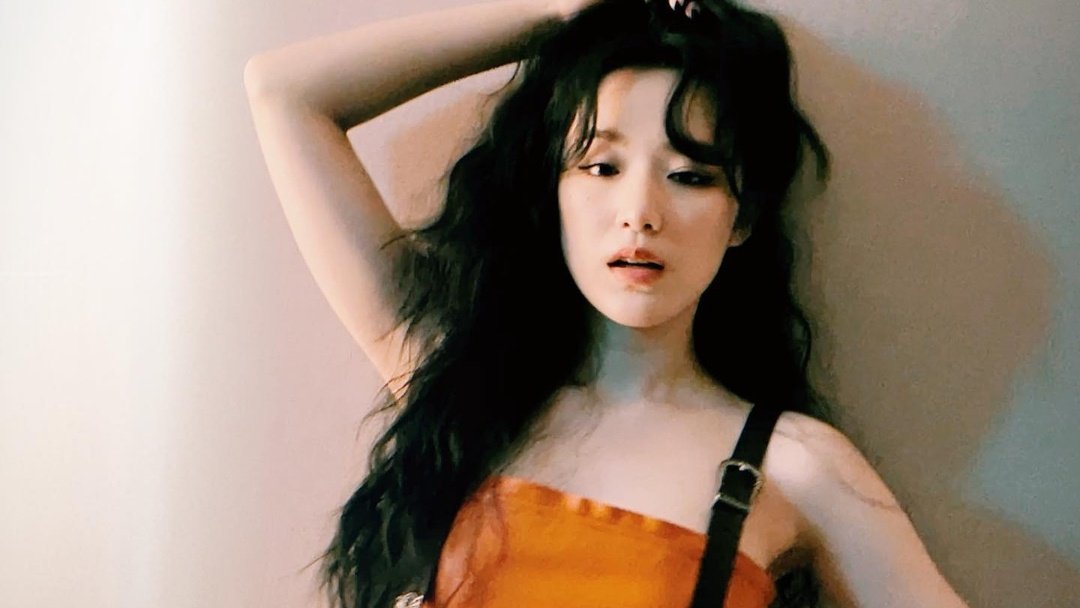 Para el #ɑrsynཐི·ཋྀ۪·dɑy pensé que este vestido sería lo siguiente a so stunning porque claro que debía estar perfecta para abrazar a la preciosa de <a href="/purplemix_twt/">PURPLE MIX</a> ya qué la #sunshine·pɑrty comenzó y no quería perdermela.

⋆ 𝐘u𝚔i ᨘin 𝚠onɗeʀ𝚕a𝕟𝗱 ໑