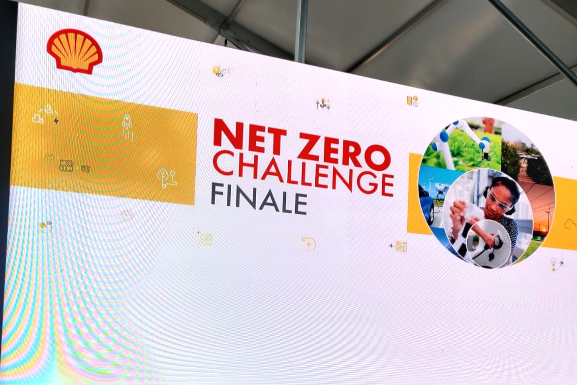shauryaamohan's tweet image. 🏆 We&apos;re Shell E4 &apos;Net Zero Challenge&apos; winners! Big thanks to all involved. Exciting times are ahead as we push boundaries in sustainable tech. 🌱💡 #ShellE4 #Innovation #Sustainability
