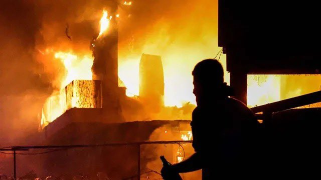 Sheh_Neel's tweet photo. Happening Now:  US Embassies are being hit right now amid growing protest in the Middle East.  Tensions appear to be rising and the outcome could drag the US into another war.This is Joe Bidens legacy. 
#GazaAttack #PalestineGenocide #Palestine https://t.co/iYoFhZnyDt