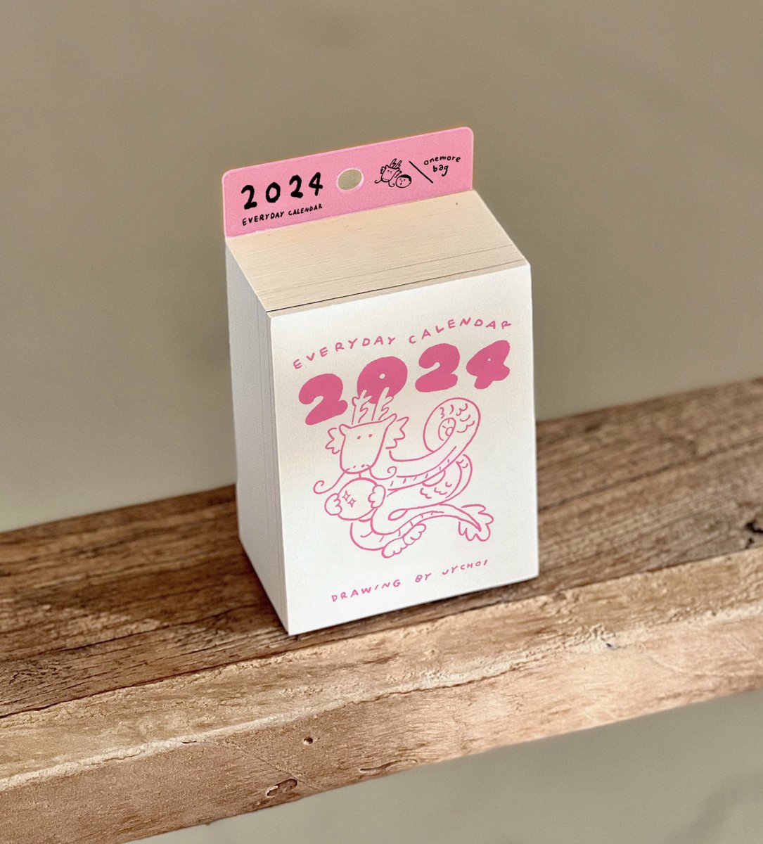 2024년 용의 해가 성큼 다가오고 있습니다.
곧 일력 예약 판매 소식을 알리러 올게요🌸💞💓💕💘💖🌸