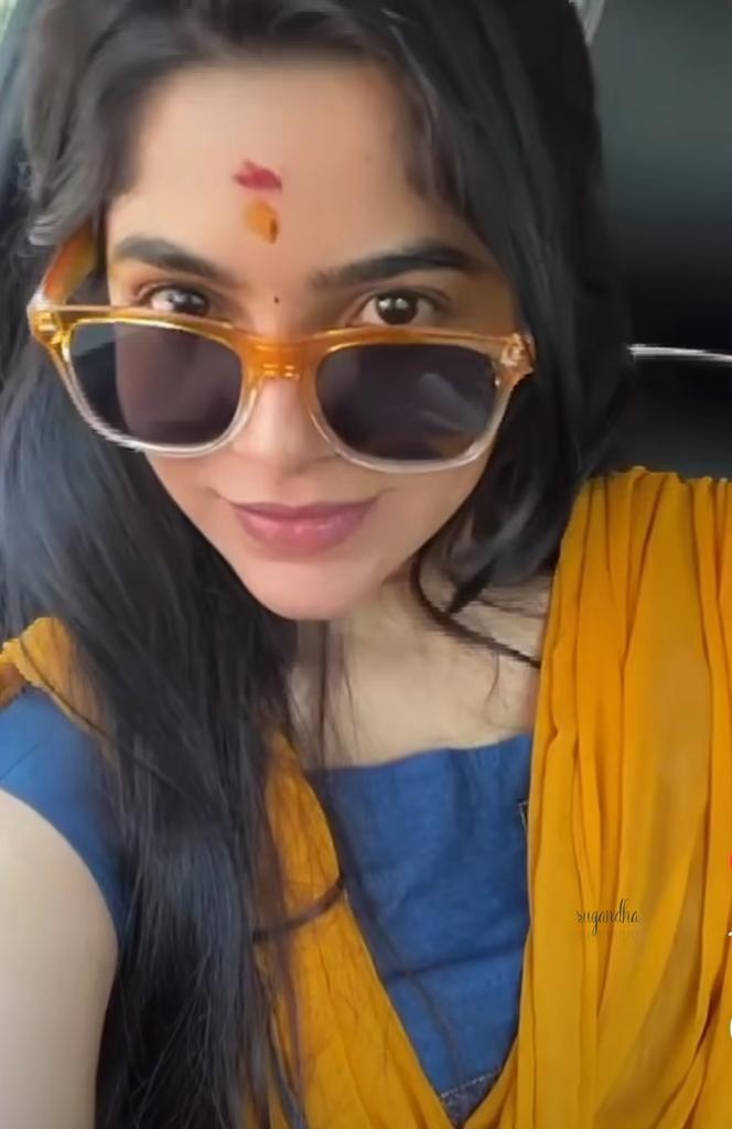Sugandha Sharma (@queensugandha) on Twitter photo "दिल खोल कर इन लम्हों को जी लो दोस्तों, 
जिंदगी अपना इतिहास फिर नही दोहरायेगी !!"
#सुप्रभात_जिंदगी 
#सुगंधा 
#जय_मां_कुष्मांडा 
#जय_श्री_गणेश "दिल खोल कर इन लम्हों को जी लो दोस्तों, 
जिंदगी अपना इतिहास फिर नही दोहरायेगी !!"
#सुप्रभात_जिंदगी 
#सुगंधा 
#जय_मां_कुष्मांडा 
#जय_श्री_गणेश