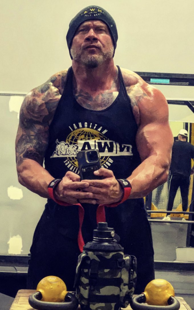 TheJaxDane's tweet photo. Beanie Season @nwa 

#OneDeep #Jaxzilla #DaneEvent 

#SAMHAIN #NWAPowerrr https://t.co/OD9EmtHxU0