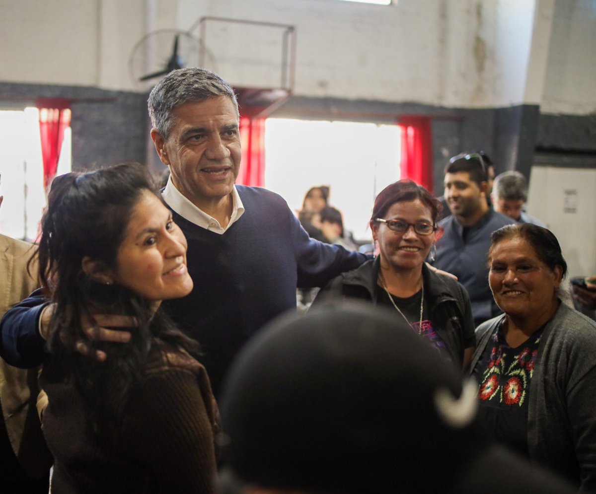 PROPUESTAS PARA TODOS LOS BARRIOS DEL SUR

HOY:📍La Boca,📍Nueva Pompeya,📍Villa Soldati,📍Villa Lugano, 
📍Villa Riachuelo, 📍Parque Avellaneda.

Hicimos mucho en los barrios del sur todos estos años y podemos hacer mucho más.
Vamos a expandir el plan microcentro para potenciar