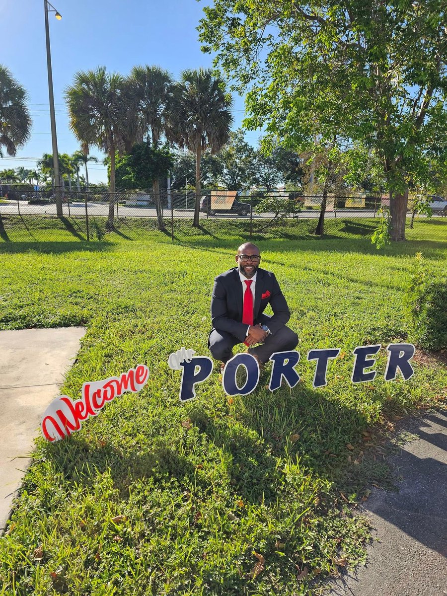 Let’s welcome the new principal, Mr. Porter, to Miramar HS!!! <a href="/winfredjporter/">Principal Porter</a> <a href="/msformoso/">Director Formoso</a> <a href="/BCPS_South/">BCPS South Regional Office</a> <a href="/principalvoices/">Valerie Smith Wanza</a> <a href="/MiramarFootball/">MiramarHigh Football</a>