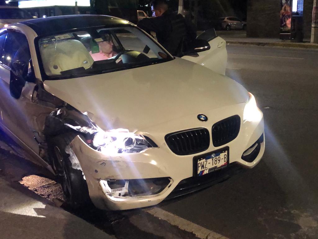 PedalTEnamoras's tweet photo. Hecho Vial Domingo 14/10/23 02:30am en Ángel Urraza e Ixcateopan @VertizNarvarte @BJAlcaldia 
El vehículero del BMW Blanco conduce totalmente alcoholizado y a exceso de velocidad, en su loca carrera da alcance al Sonic Gris que es conducido por un operador de UBER
+++ https://t.co/HGWKayg5sU