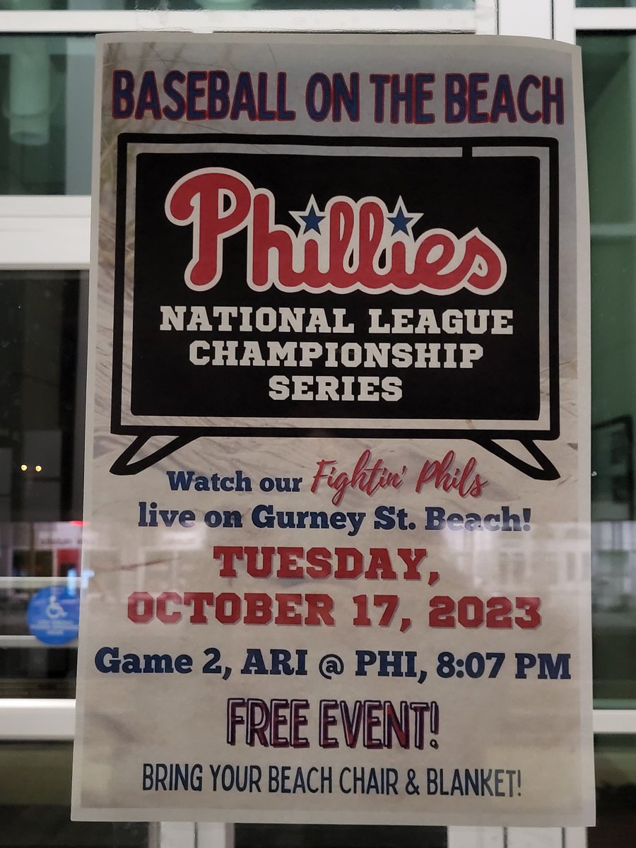 cmdilapi's tweet photo. Watching the #Phillies in the #NLCS on the beach by the Convention Hall in Cape May, #NewJersey. I "guessestimate" about a couple hundred folks were out there. #ExitZero https://t.co/7a2c8Rs3n1