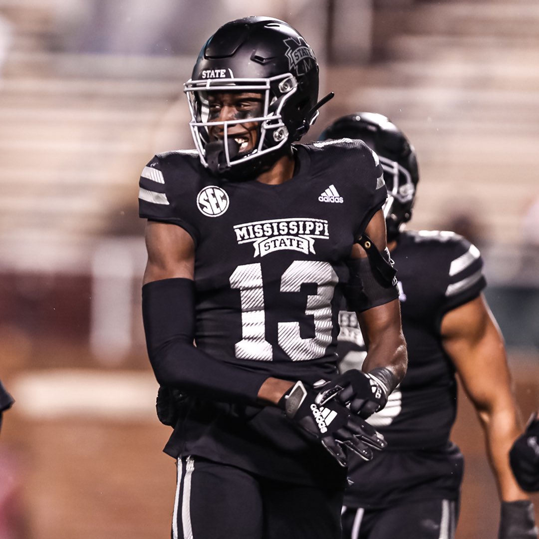 Bigmal234's tweet photo. My blessed to receive an offer from Mississippi State🙏🏿🙏🏿🙏🏿 https://t.co/2kaUQRjjVu