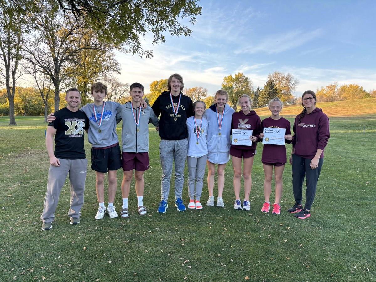 SCMTigerXC's tweet photo. Conference Results: 

Both the boys and girls teams took 2nd 

Award Winners:
• All-Conference:
   - Marissa Pabst 
   - Emmie McCone
   - Matthew Groebner
   - Bryan Buerkle 
   - Ben Potter
• A-C Honorable Mention:
   - Skyla Dauer
   - Lydia Dauer https://t.co/LXuiD8Pc33