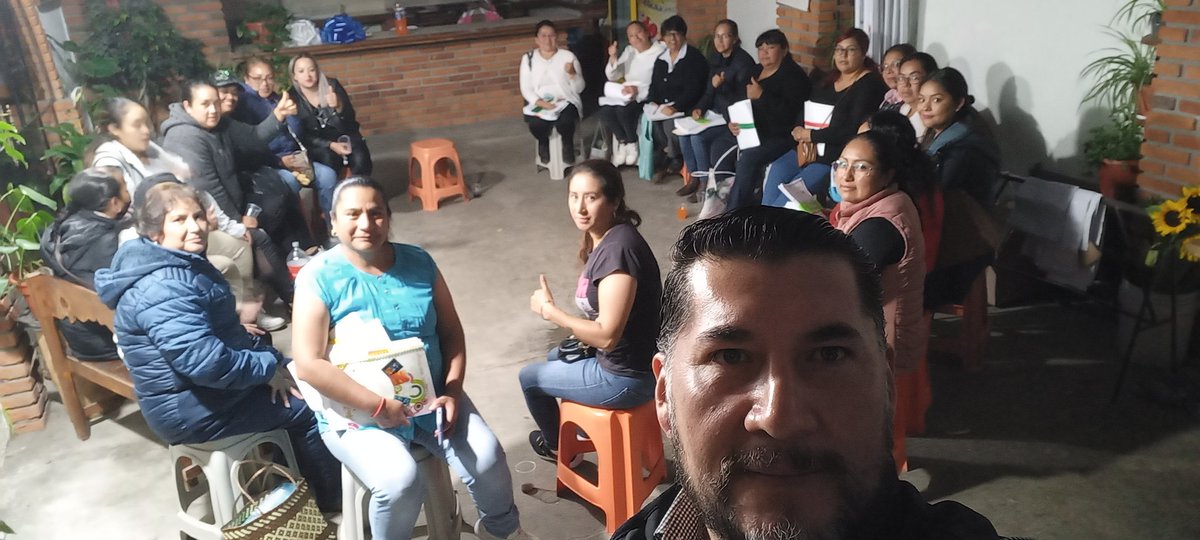 hhnava38's tweet photo. Hoy comprobamos que si estamos unidos somos más fuertes.Gracias a nuestras AMIGAS de CALIMAYA que siempre tiene la Actitud y disponibilidad. 
Preparados para todo lo q venga.
#CALIMAYA
#DISTRITO29
#ESEGUERITO
#BUENAVIBRACHACALOSAS https://t.co/0mDouLPmqi
