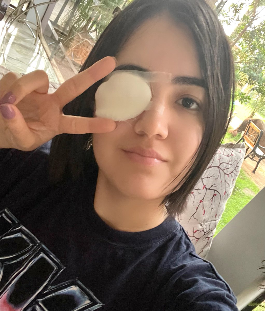 pdflvsrcky's tweet photo. Me golpeΓ© el ojo, por lo que fue una oportunidad para hacer el selca day con un teca tuerto π
#EdelweissSelcaDay #EdelSelcaDay #TFNSelcaDay #GUNWOO
#ν°μνμ€ #TFN https://t.co/LA1jhccswc