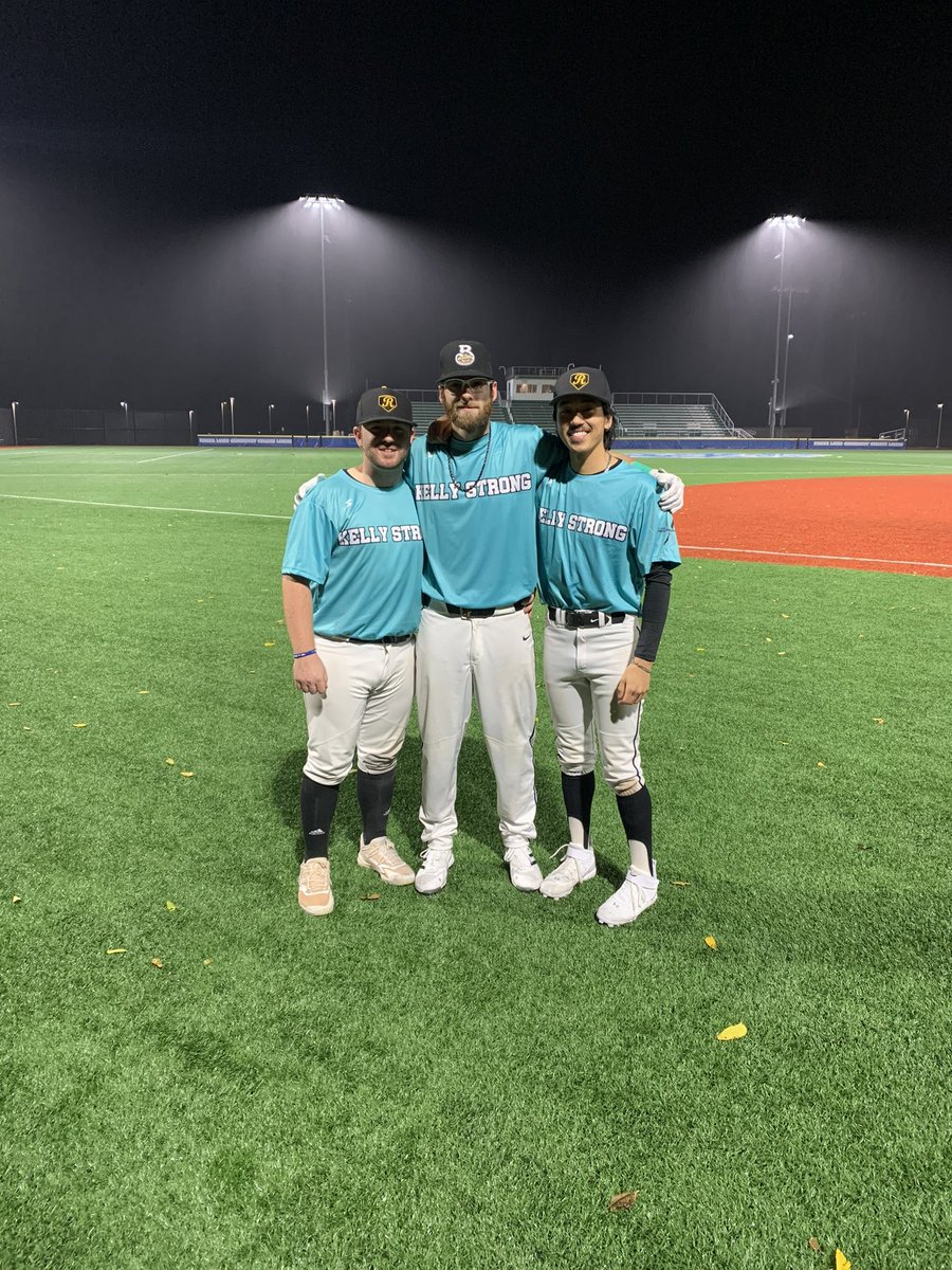 Roc_Plates's tweet photo. Webster Thomas’ very own @AustinBoehlert, Nick Ferrara and @b_smitty_06 taking the field together for the 2023 Kelly Strong Tournament at FLCC! Thank you @FlLakers for hosting!

@ThomasTitans @TitansBBall18 https://t.co/qCSaoSmVfR