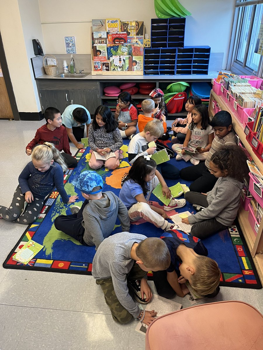 Students were working hard with their reading partner to lift their level of reading!