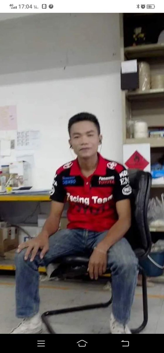 WechChw's tweet photo. ผมก็อยู่สนามชัยครับ https://t.co/7MRg21csph