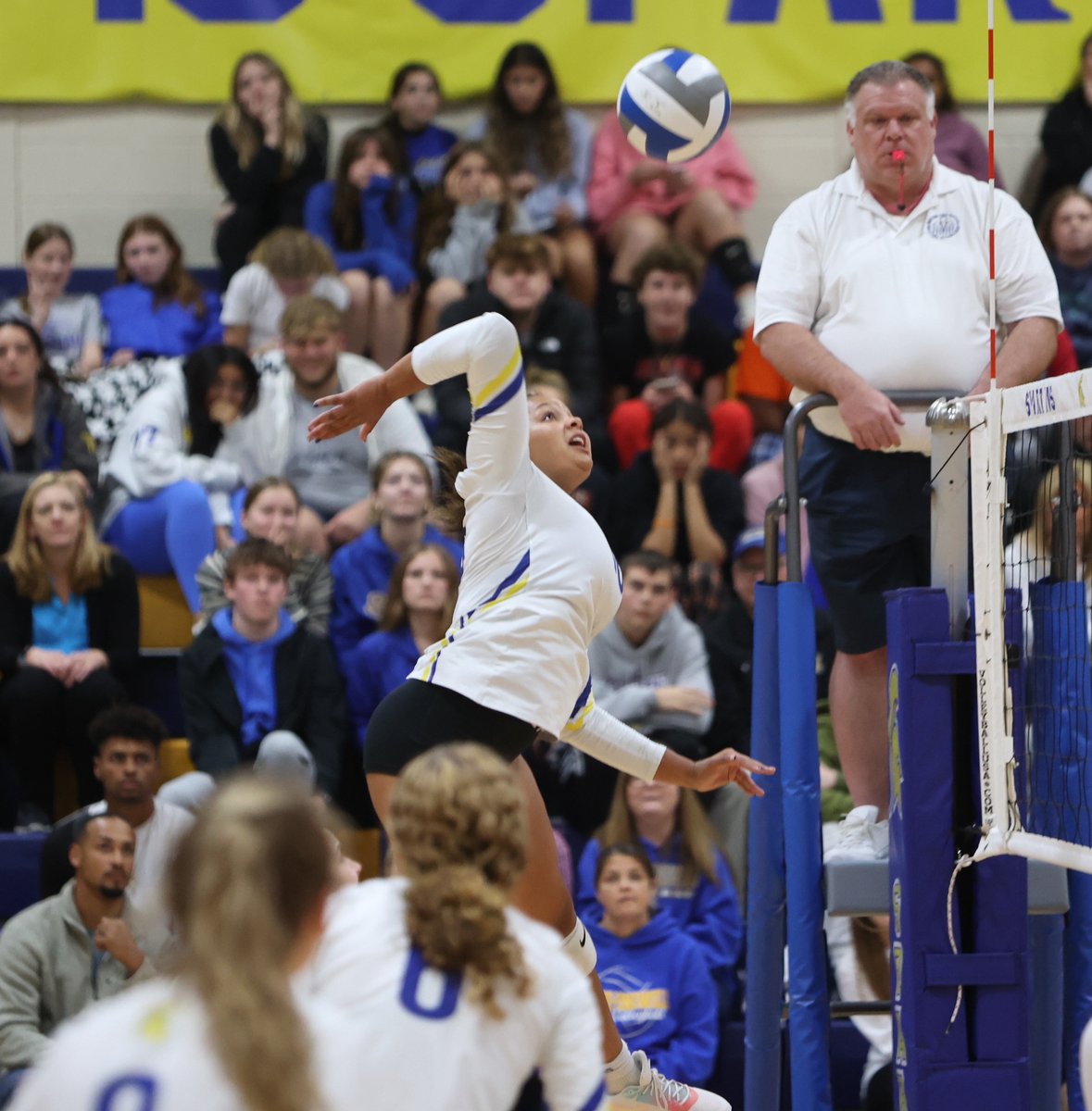 VOLLEYBALL: BRODLEY SHINES WITH 23 KILLS ON SENIOR NIGHT, <a href="/MECSDathletics/">Maine-Endwell Athletics</a> BEATS <a href="/GOUETigers/">UE Tigers Athletics</a> 3-1 ... bcsportsreport.com/index_get.php?…