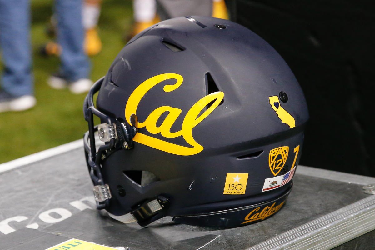 Blessed to receive an offer from <a href="/CalFootball/">Cal Football</a> and <a href="/Coach_Sooto/">Vic So'oto</a> 🙏 <a href="/ManogueFB/">Manogue Football</a> <a href="/eehowren/">Ernie Howren</a> <a href="/KenCrawford36/">Coach Crawford</a> <a href="/BrandonHuffman/">Brandon Huffman</a> <a href="/BlairAngulo/">Blair Angulo</a> <a href="/MohrRecruiting/">Brian Mohr</a>