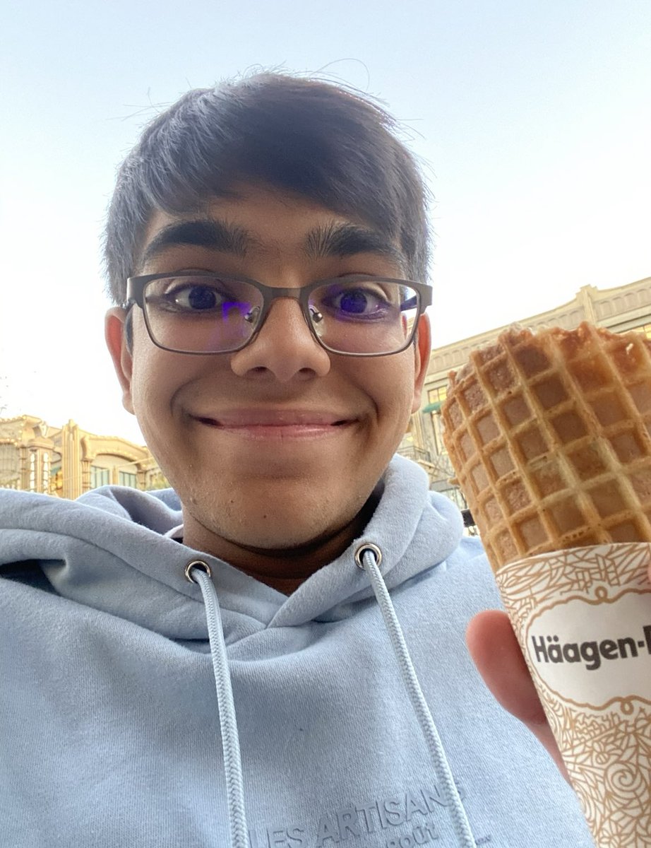 N3on alt tweet media