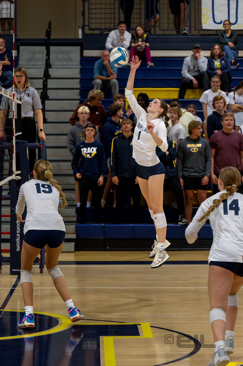 loringe's tweet image. Tuesday night volleyball action at Prior Lake