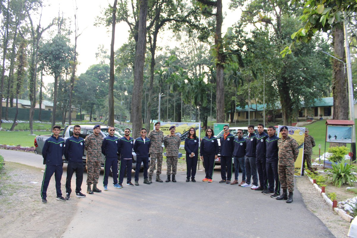 #TheSunriseFleet Car Rally Diaries - Day 5

Team North reached out to the local populace in Siliguri which was followed by an interaction with #BrahmastraCorps of the #IndianArmy. (1/2)