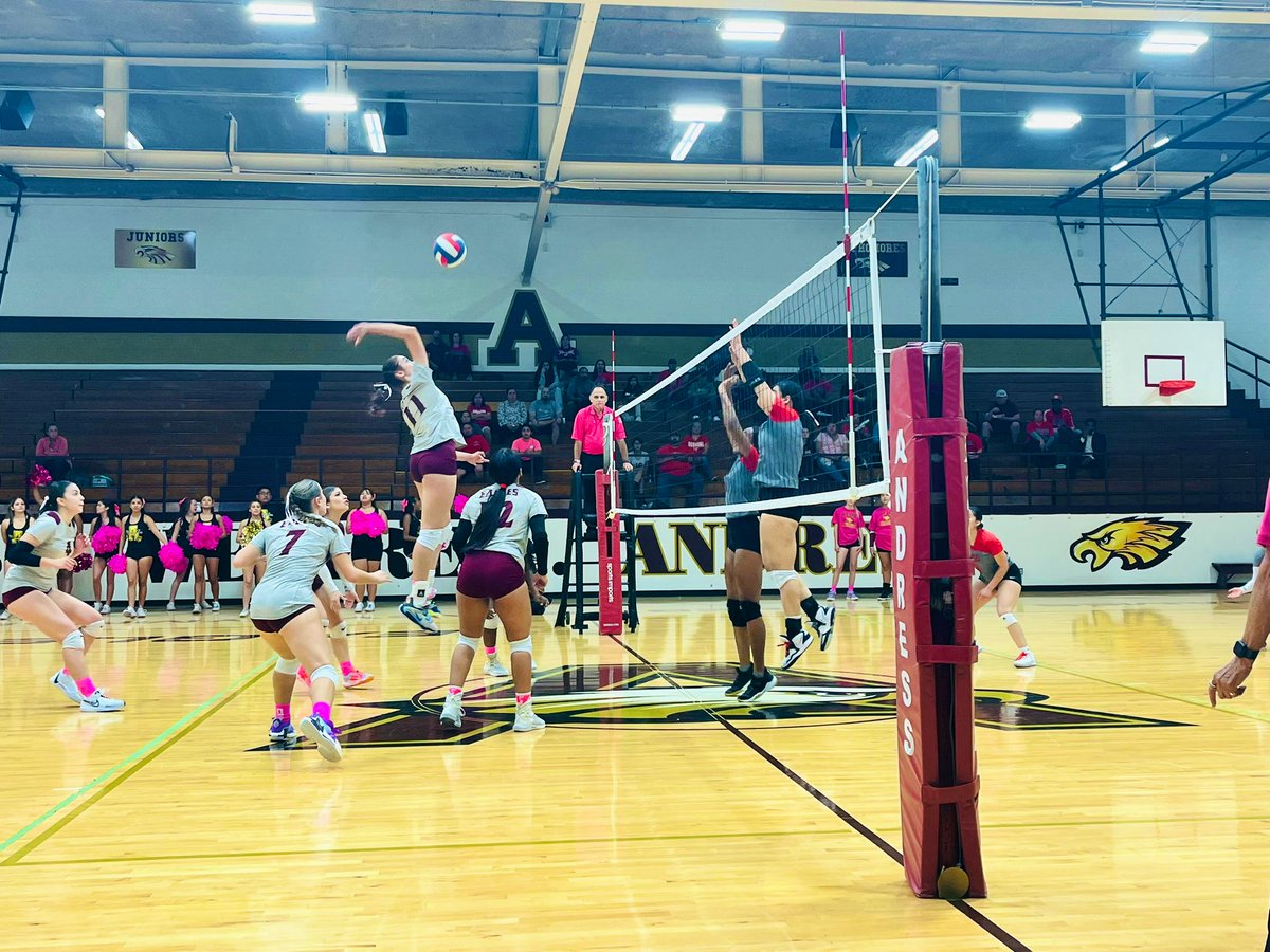 Wow!!! Amazing 3️⃣-2️⃣ win against a tough #JeffersonVolleyball team! 

Way to go <a href="/AndressVolleyb1/">Andress 🦅 Volleyball</a> <a href="/Coach_Lorena_G/">Lorena Gonzalez</a> <a href="/coachramossb/">Jose Ramos</a> 🔥🔥🔥🏐🦅💛❤️

#BeastsOfTheNortheast #GoldenEagles #WeAreAndress <a href="/ElenaMo2016/">Elena Spalloni-Montero</a> <a href="/EagleAndress/">AndressGoldenEagleAthletics</a> <a href="/andress_cheer/">Andress Golden Eagle Cheer ✨</a>