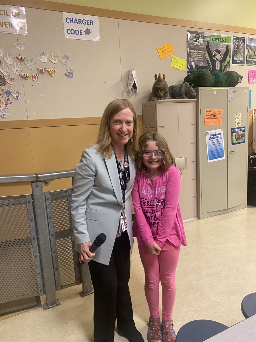 Jefferson Elementary School - EPS (@eps_jeffersones) on Twitter photo At Let”s Connect this evening, a fourth grader shared her appreciation to Dr. Woods and her teachers for supporting her learning and growth! <a href="/DrIanBSaltzman/">Dr. Ian B. Saltzman</a> <a href="/EPS_Region2/">Dr. Pete Misner</a> <a href="/EverettSchools/">Everett Public Schools.WA</a> <a href="/FinleyJalene/">Jalene_Finley</a> At Let”s Connect this evening, a fourth grader shared her appreciation to Dr. Woods and her teachers for supporting her learning and growth! <a href="/DrIanBSaltzman/">Dr. Ian B. Saltzman</a> <a href="/EPS_Region2/">Dr. Pete Misner</a> <a href="/EverettSchools/">Everett Public Schools.WA</a> <a href="/FinleyJalene/">Jalene_Finley</a>