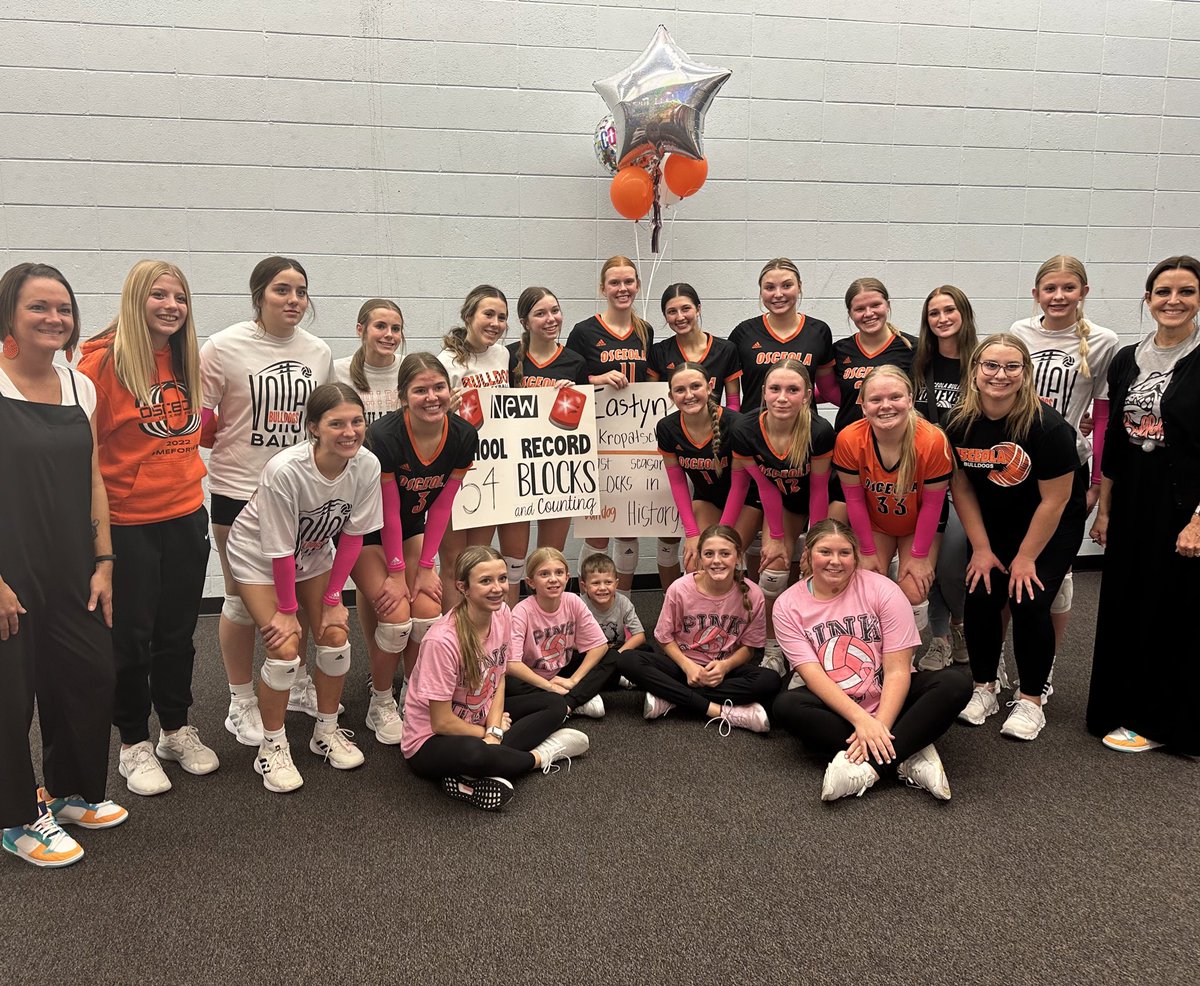 Congrats to Eastyn Kropatsch for not only matching the school record but setting a new school record for blocks in a season … 5️⃣4️⃣ … and counting! Bulldog Pride🧡