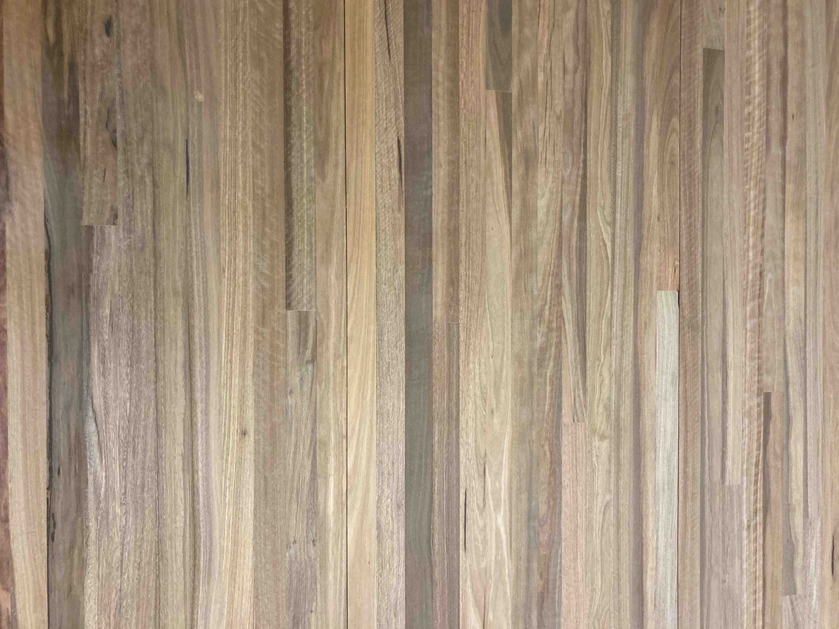 PentForestry's tweet image. Pentarch Forestry™ Premier Grade U-Sport Flooring, made from Spotted Gum, was installed to withstand the competitive seasons to come. 

For more info, visit: linktr.ee/pentarchforest…

#PentarchForestry #AustralianTimber #MadeInAustralia #ResponsibleWood #PEFC