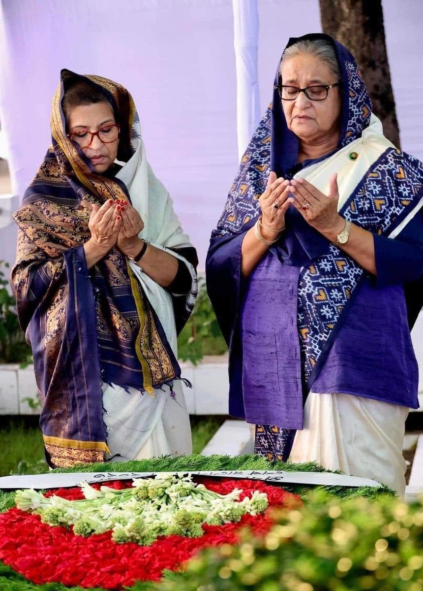 Prime Minister #SheikhHasina on Wednesday (18 October) paid homage to Shaheed #SheikhRussell, the assassinated youngest son of Father of the Nation #Bangabandhu #SheikhMujiburRahman, to mark his 60th birthday.
#SheikhRussellDay #Bangladesh