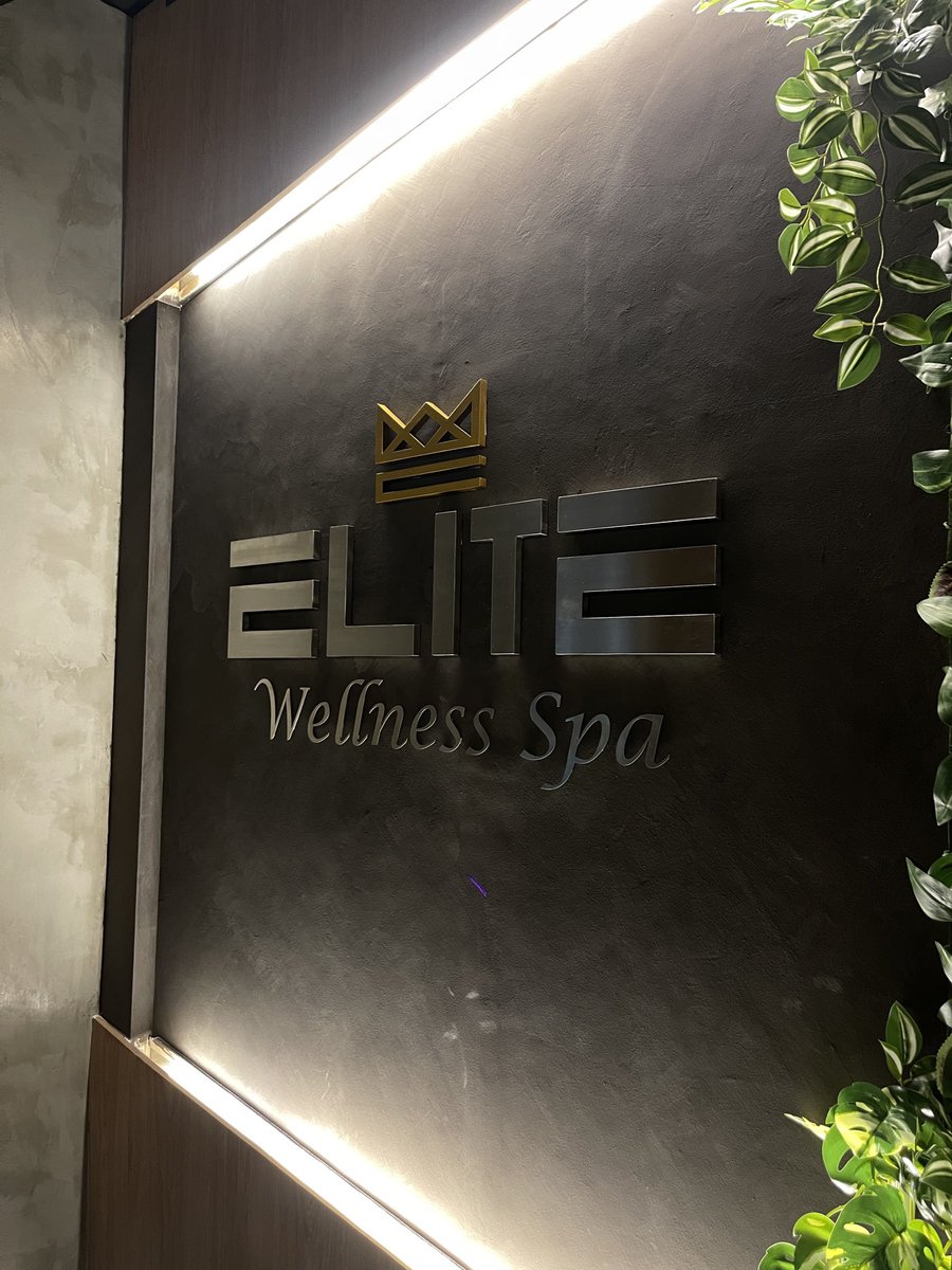 agentxyz99's tweet photo. Had to commend @Elit_Jet ! Super sarap ng theroma nya sa @elite_spaph. Great strectching and tamang init. Tanggal lahat ng pagod ko sa katawan. New fave massage therome :) https://t.co/Ae3GPzkcST