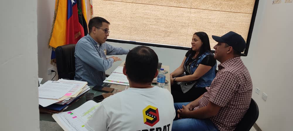 #17Oct Nos visitó la Alcaldesa del Mcpio. José M. Vargas Lcda. Teresa Contreras, para conocer los deberes formales de la <a href="/AlcaldiaElCobre/">Alcaldía JMVargas</a>  como agente de Percepción y Retención de acuerdo a la Ley del Sistema de Tributos del estado #Tachira 
<a href="/FreddyBernal/">Freddy Bernal</a>