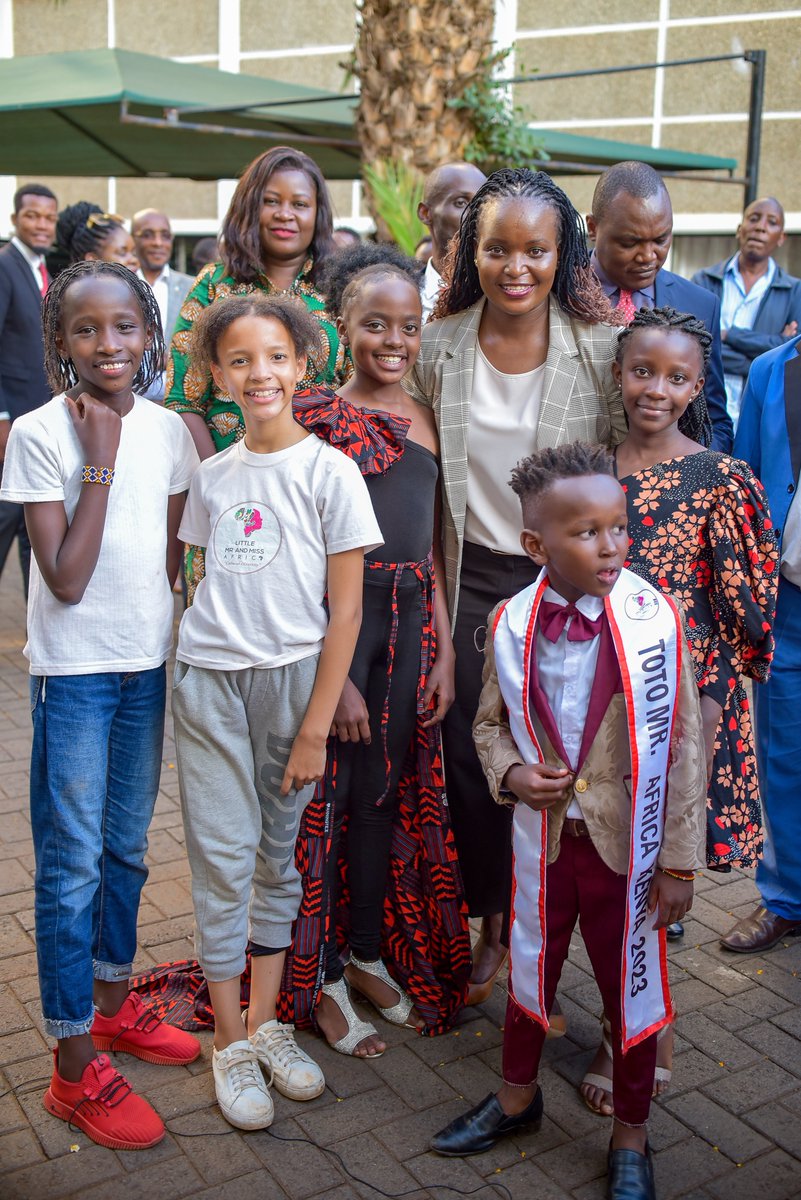ChiggaiCS's tweet photo. At the #KenyaTalentDevelopment Programme launch to: identify, nurture & monetize talents among the youth in the creative space #MsaniiTalentAcademy #TalantaHela #PPMCKenya
@StateHouseKenya @InfoKfcb @citizentvkenya @kadot @NationAfrica @talantahela_ke https://t.co/txR6EPZLDh