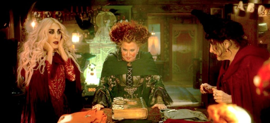 BootlegBette's tweet photo. A Mum-my Warns Hocus Pocus 2 โWill Unleash Hell Upon Your Kidsโ STOP AAHH! - Bootleg Betty
#Books, #BetteMidler, #Bookofspells, #HocusPocus2, #SandersonSisters, #witchesspells
https://t.co/mvqQBgEs1V https://t.co/Lqy7vAWNke