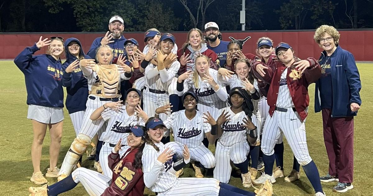 GDPsports's tweet photo. STATE SOFTBALL ROUNDUP: Mill Creek wins three elimination games to clinch Columbus trip https://t.co/Dreg87Z9yo https://t.co/uYbEnqZFxN