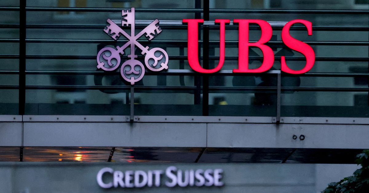 ReutersBiz's tweet photo. Singapore to inspect Credit Suisse, others in money-laundering scandal - Bloomberg https://t.co/Emo8S3j4TD https://t.co/LDEz1G95cP