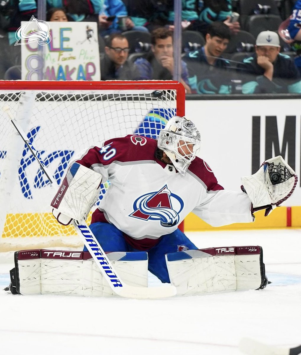 CamIsMoney tweet media