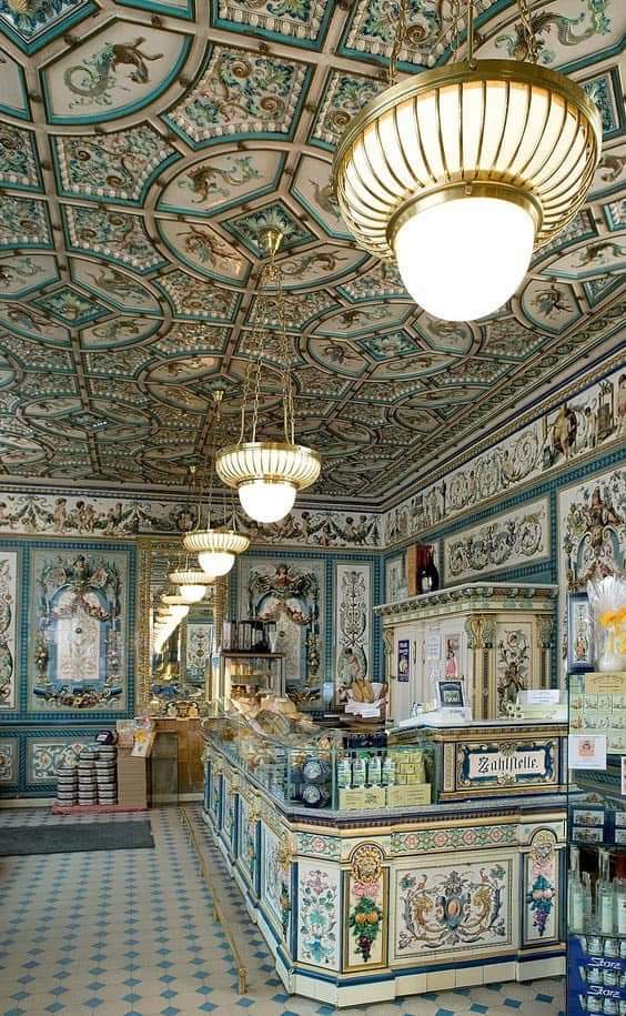 archeohistories's tweet image. Pfunda Dairy (Milk) Shop; "World’s Most Beautiful Milk Shop", in Dresden, Germany.

The “most beautiful dairy shop in the world”, which was opened in 1892 CE, by by Paul Gustav Leander Pfund, and was fortunate to survive the heavy bombing during WWII that destroyed most of the…