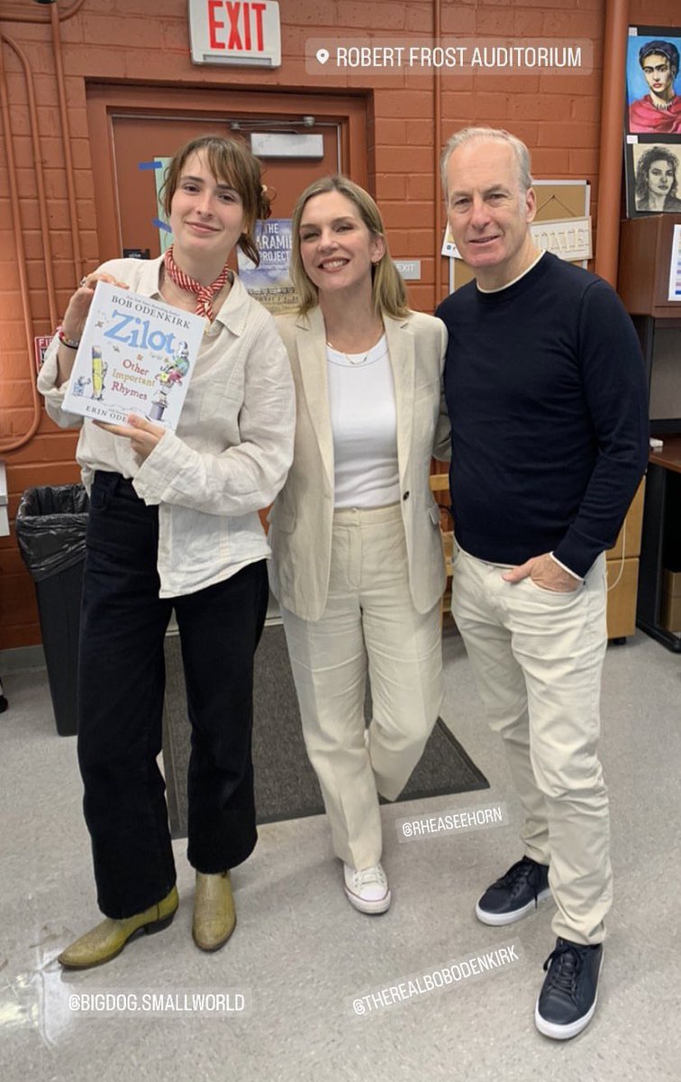 rheangelseehorn's tweet photo. New: Erin, Rhea and Bob behind-the-scenes of tonight's #Zilot event! ♥️ https://t.co/VuK1MvPH9w