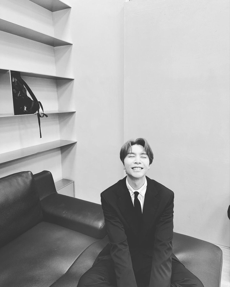 JOHNNYSUH_ID's tweet photo. 231018 johnnyjsuh Instagram
“#.dostagramchallenge 🤩”
https://t.co/PyXPObbeGP
#johnstagram #쟈니 #JOHNNY #JOHNNYSUH #ジャニー https://t.co/dgmDdQlmzs