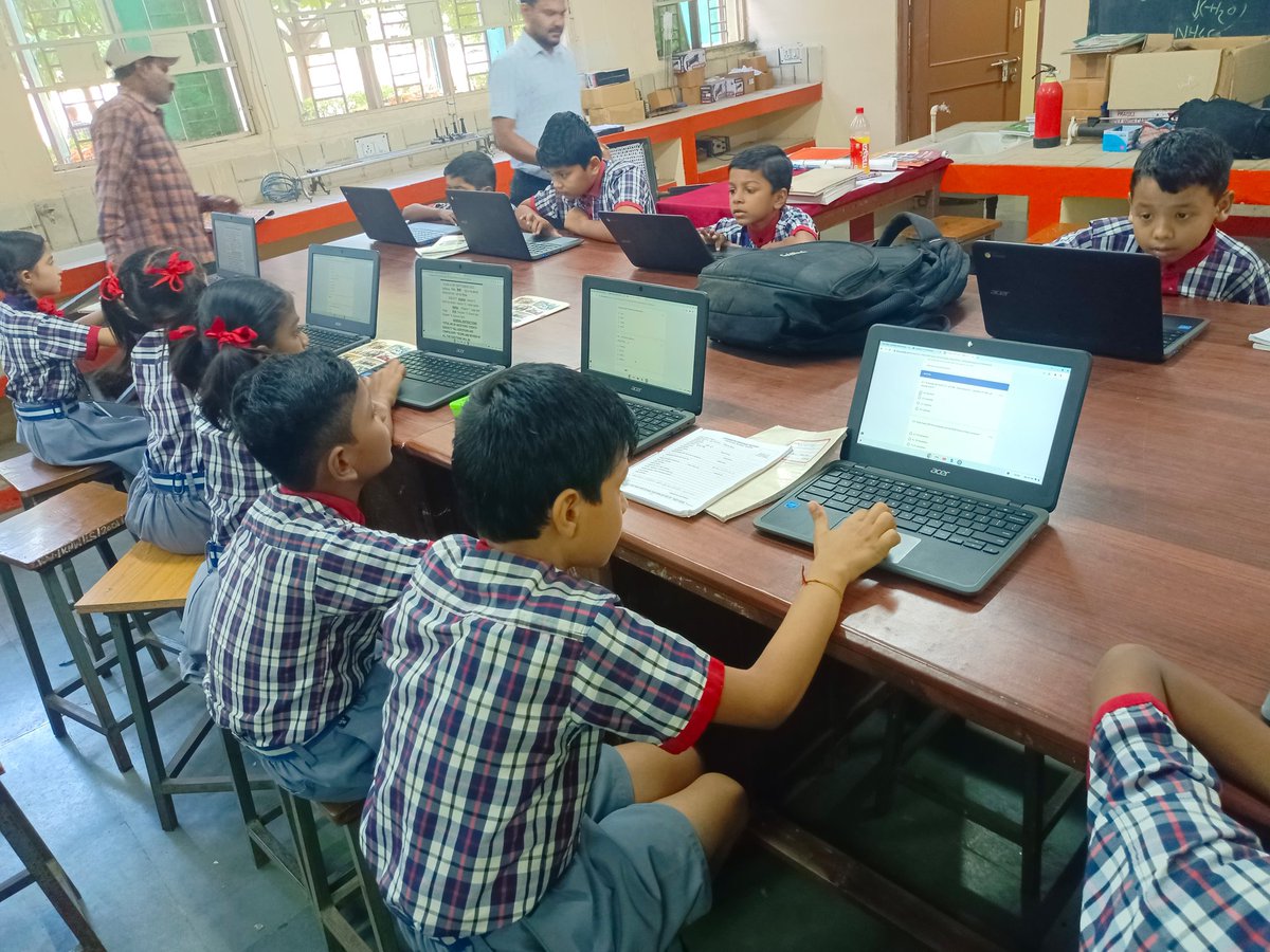 KVS Bhopal Region students appearing Monthly Regional Practice CBT Tests.